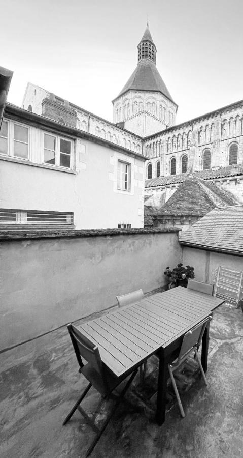 Le Passage Apartment La Charite-sur-Loire Luaran gambar